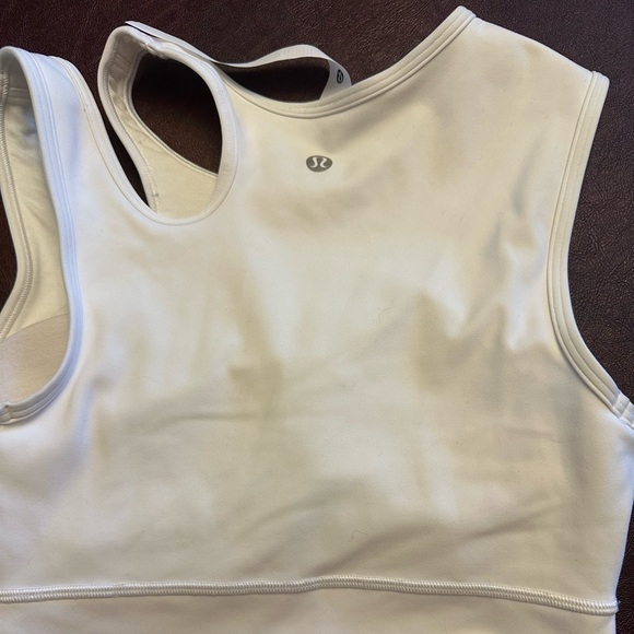 Never worn Lululemon crop top with split shoulder size 2 - Picture 1 of 3